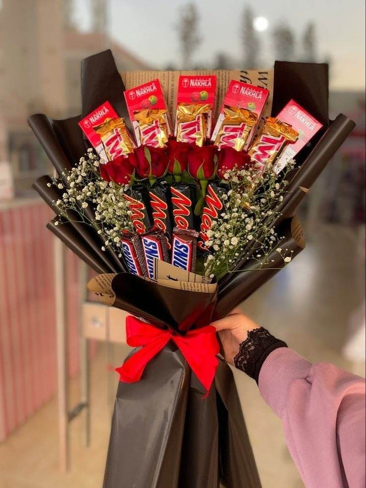 Chocolate & Rose Bouquet in Pakistan – Mars, Snickers, Twix Gift - RiwayatbyRida